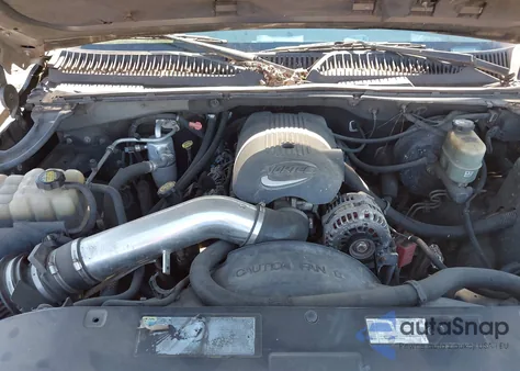 2001 Chevrolet Tahoe Ls z USA, uszkodzony, nr VIN 1GNEC13T91R213199